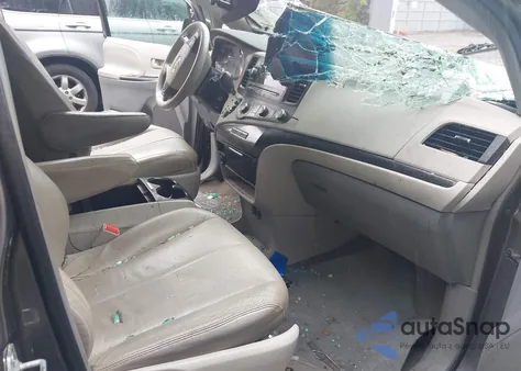 2011 Toyota Sienna Le V6 из США, поврежденный, VIN 5TDKK3DC1BS045893